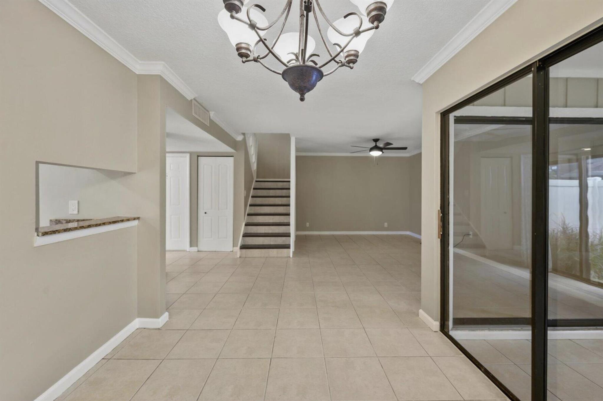 402 Lakewood Court Court 2b