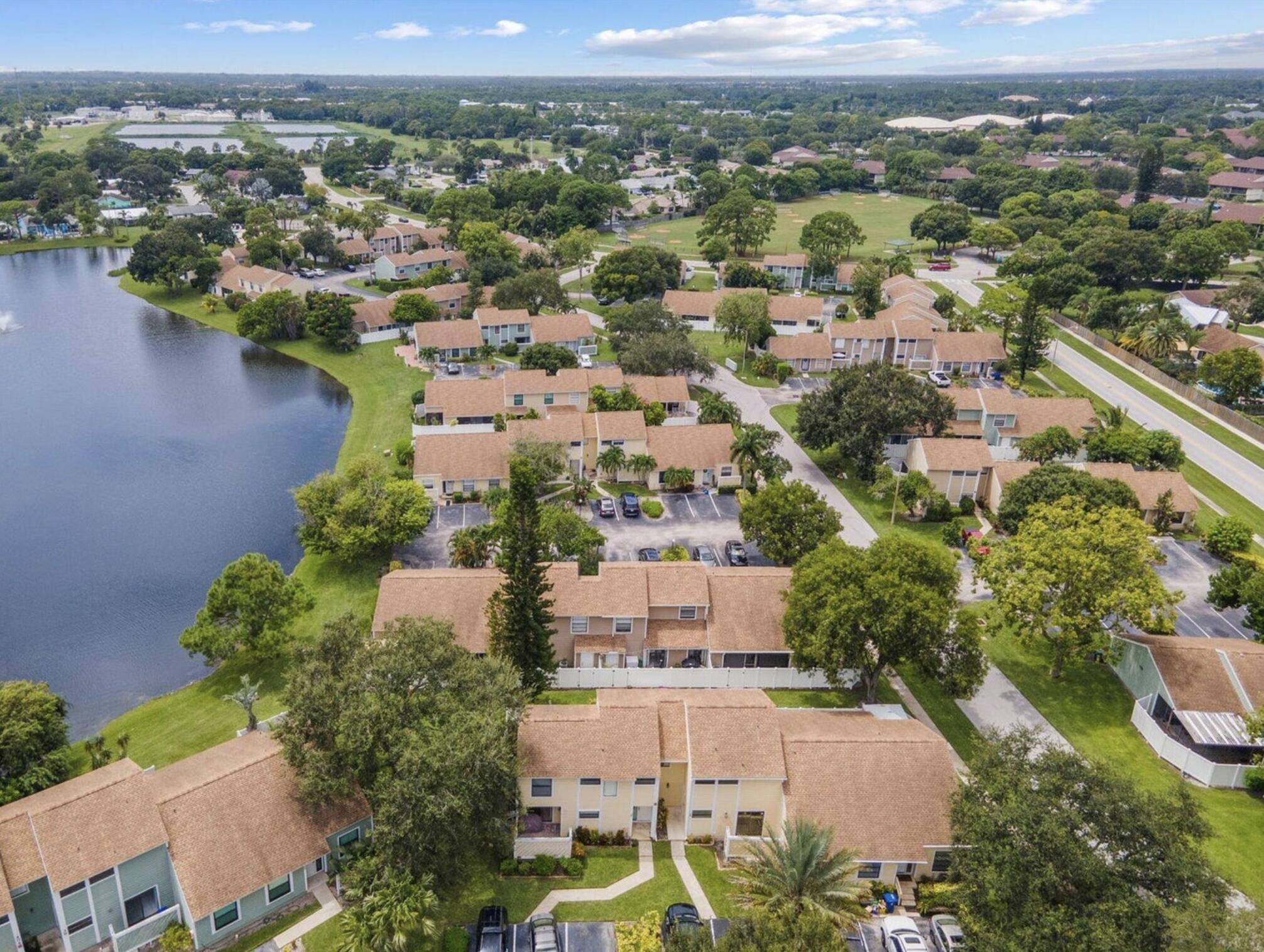 402 Lakewood Court Court 2b