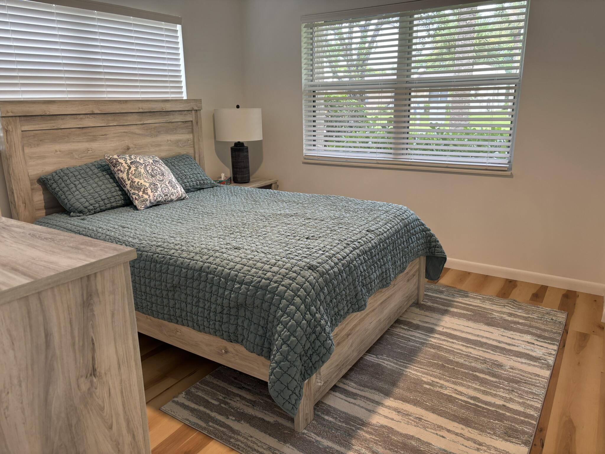 190 Lake Meryl Drive, West Palm Beach