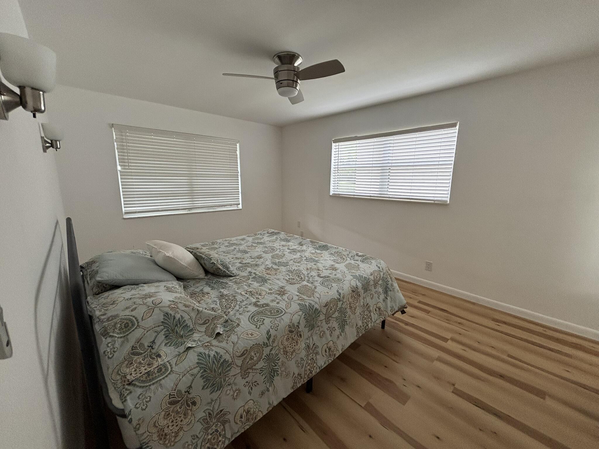 190 Lake Meryl Drive, West Palm Beach