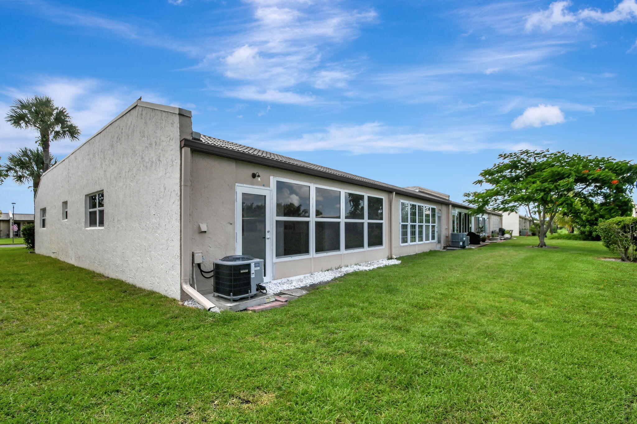 190 Lake Meryl Drive, West Palm Beach