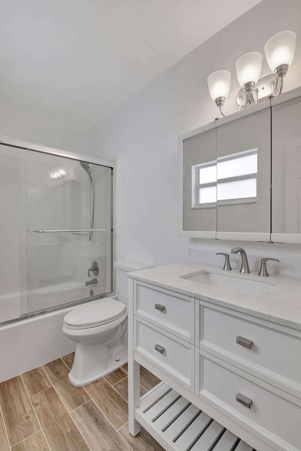 190 Lake Meryl Drive, West Palm Beach