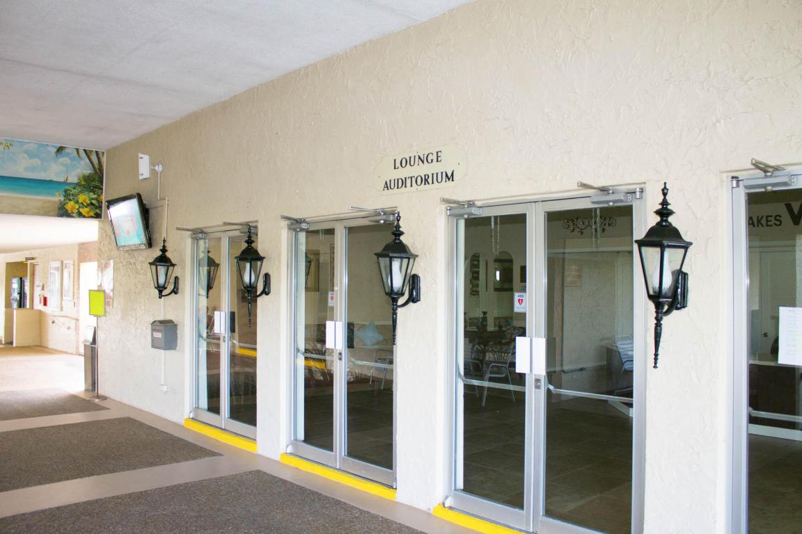 120 Lake Meryl Drive 117, West Palm Beach Unit: 117