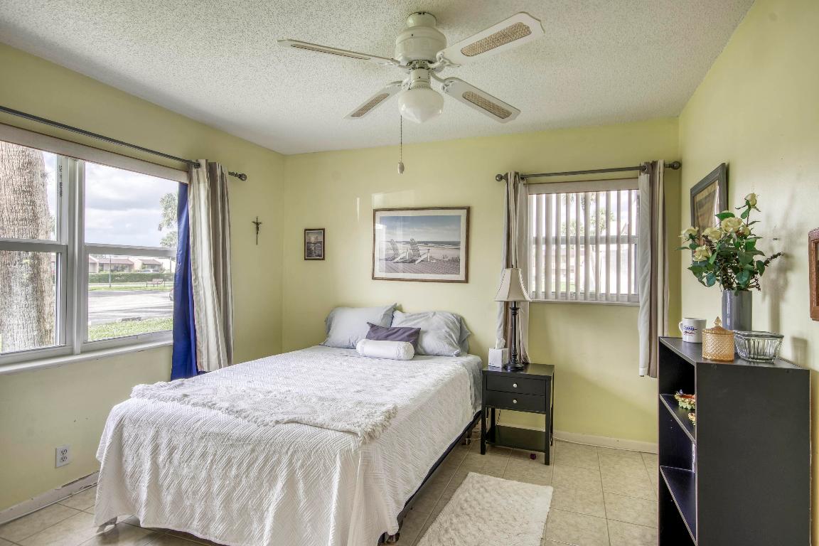120 Lake Meryl Drive 117, West Palm Beach Unit: 117