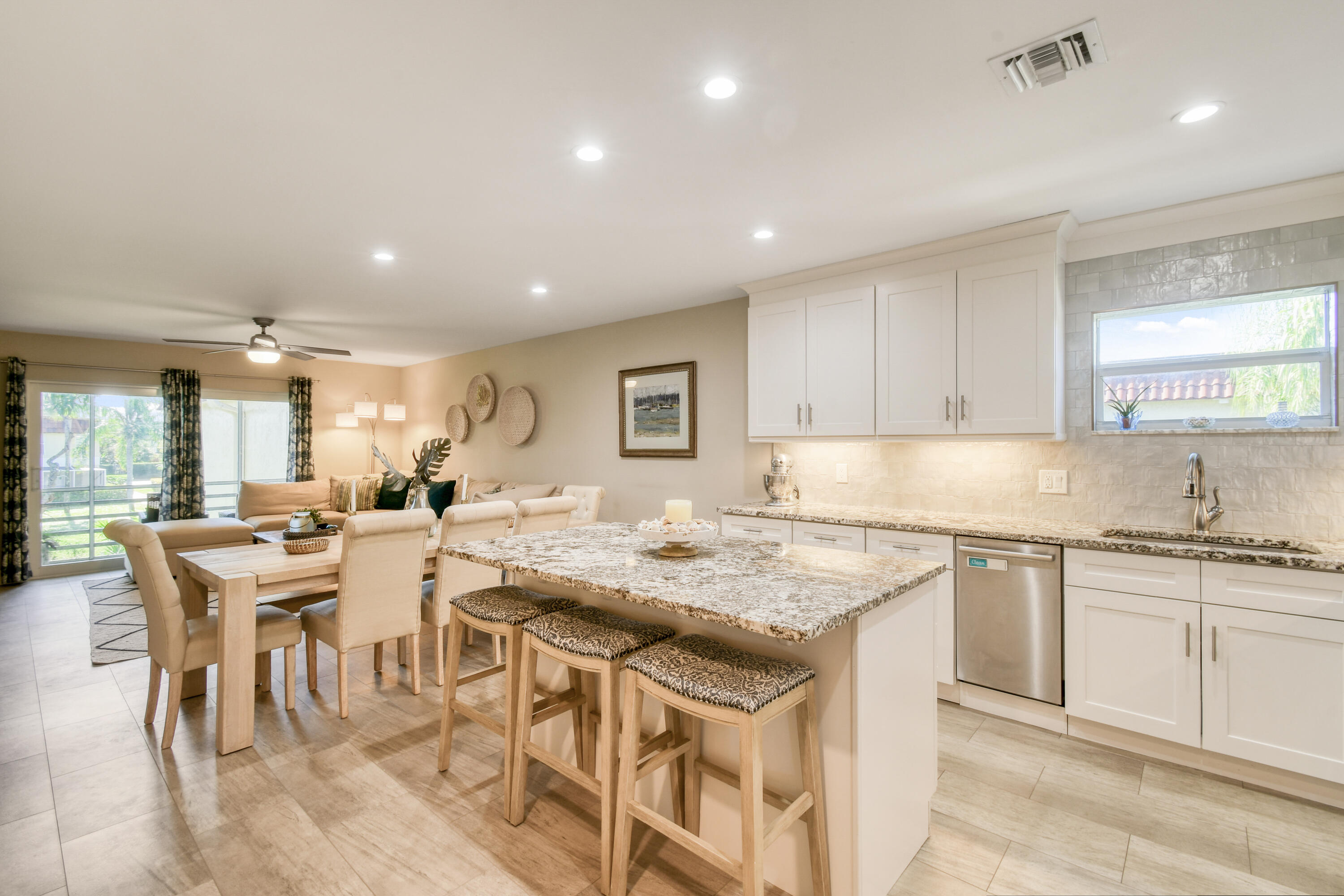 717 S Us Highway 1 508