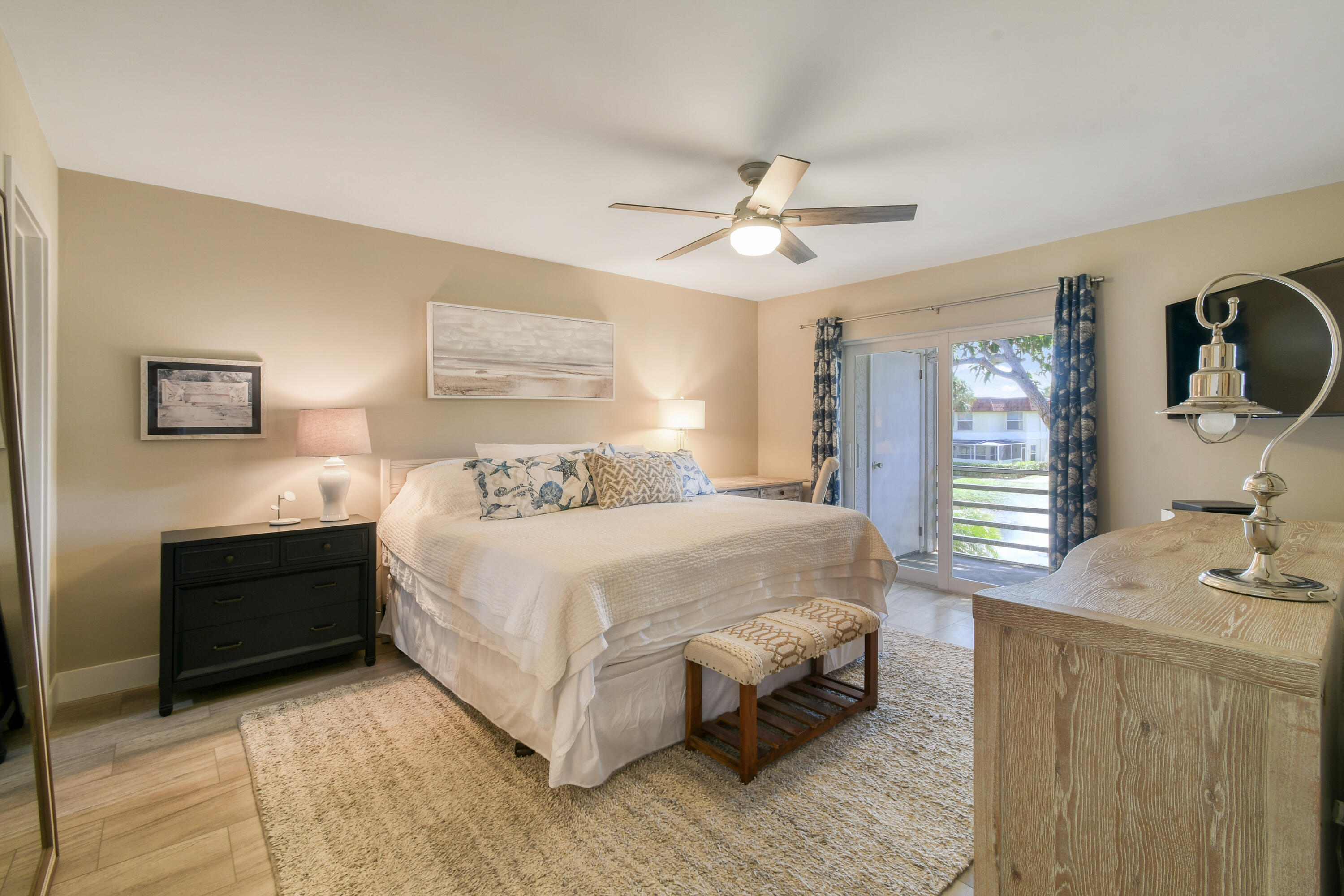 717 S Us Highway 1 508