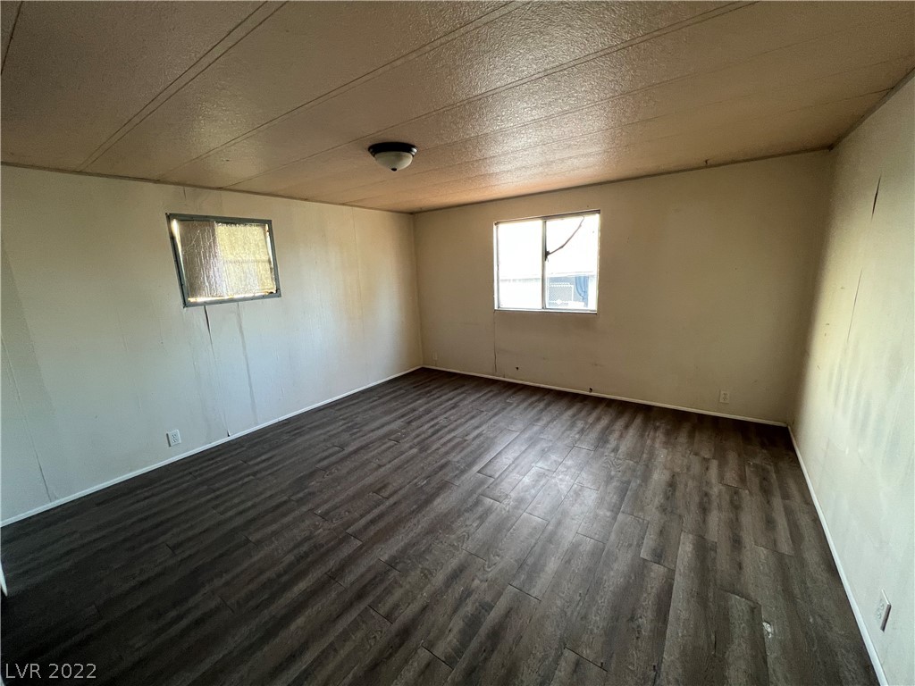 448 West Ingram Avenue