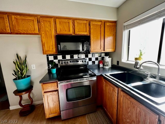 156 East Alma Street