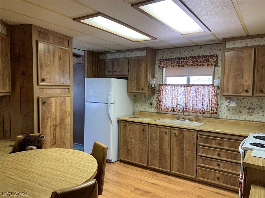 233 Trailzend Avenue