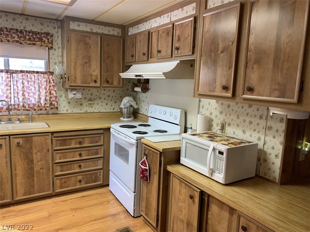 233 Trailzend Avenue