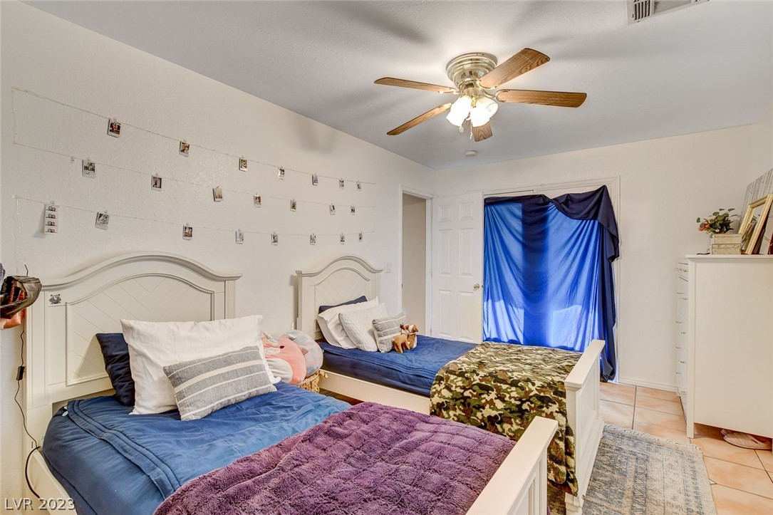 2200 North Moapa Valley Boulevard