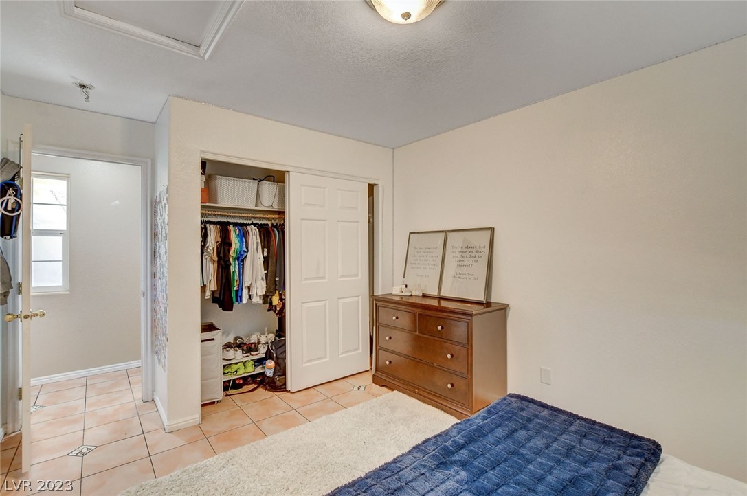 2200 North Moapa Valley Boulevard