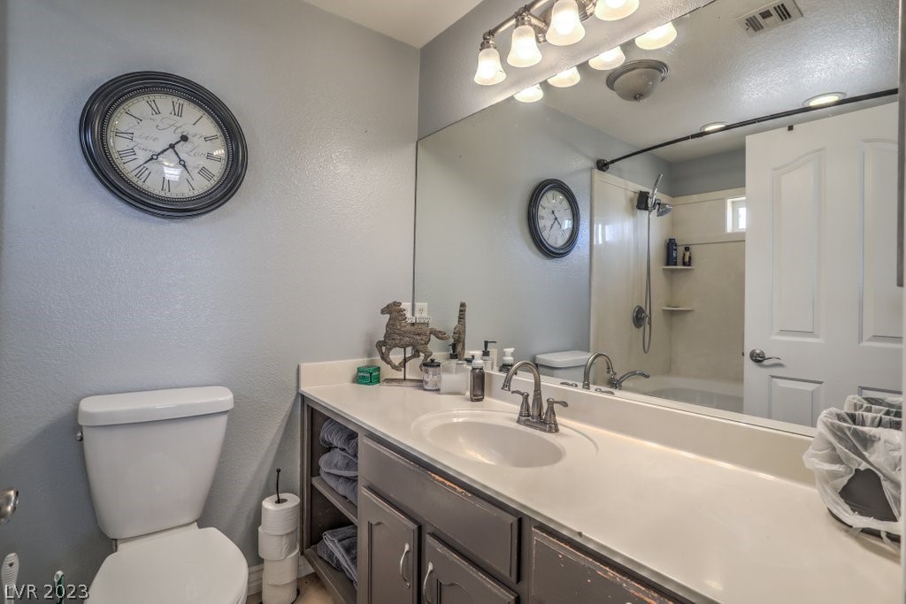 3193 Sheepskin Street