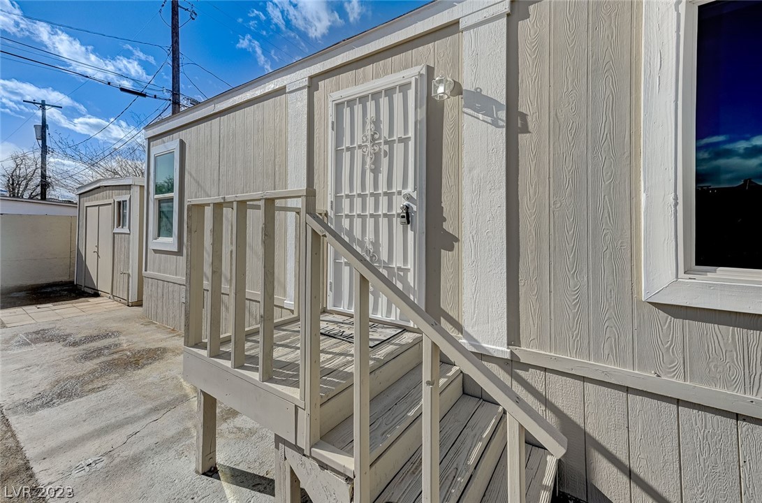 5845 East Carey Avenue