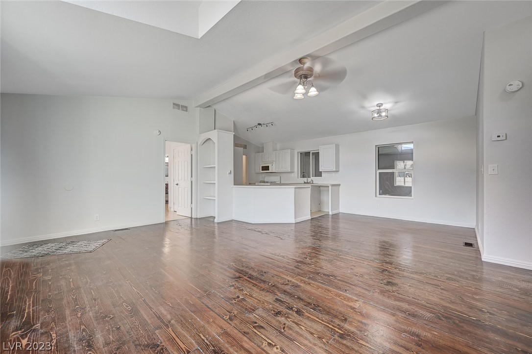 5845 East Carey Avenue