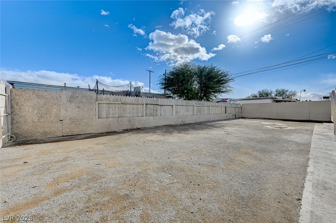 5845 East Carey Avenue