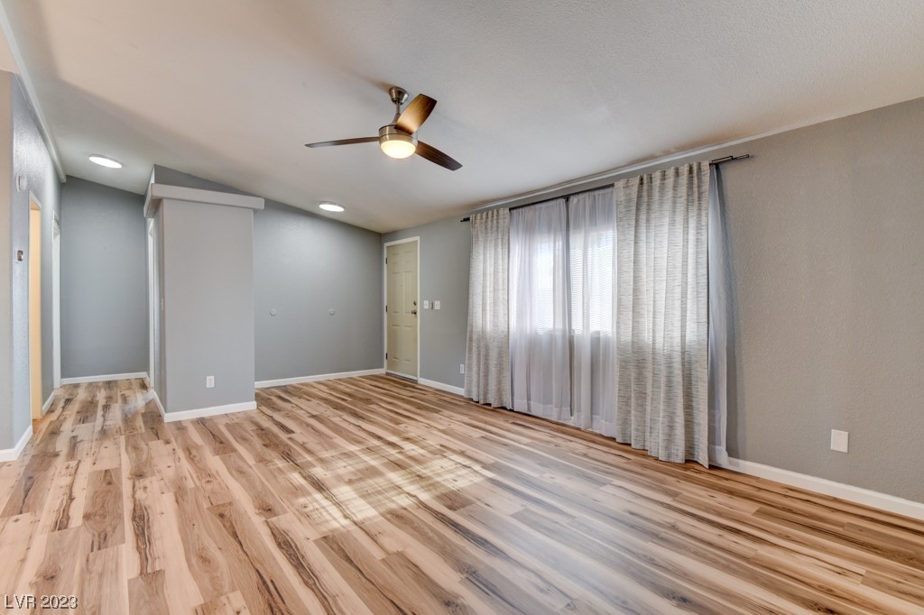 728 Mormon Peak Street