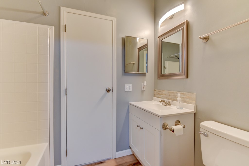 728 Mormon Peak Street