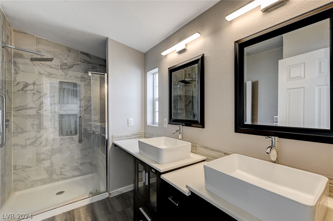 125 North Smythe Street