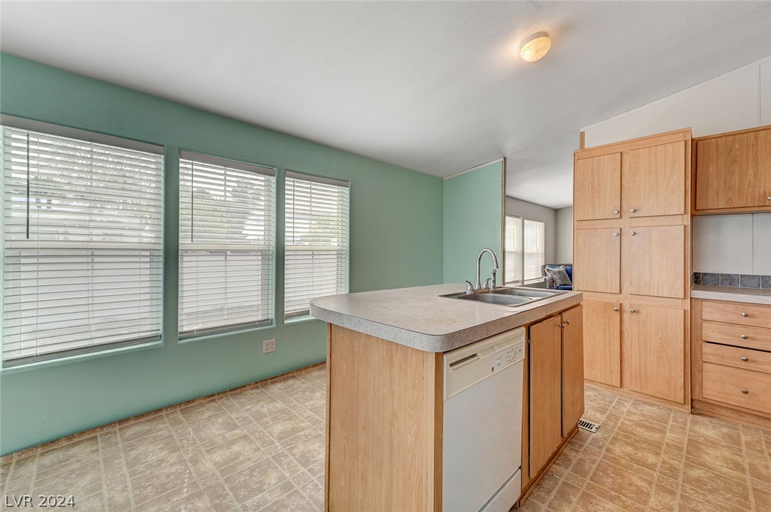 125 North Smythe Street