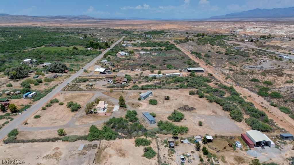 870 North Saltbrush Lane