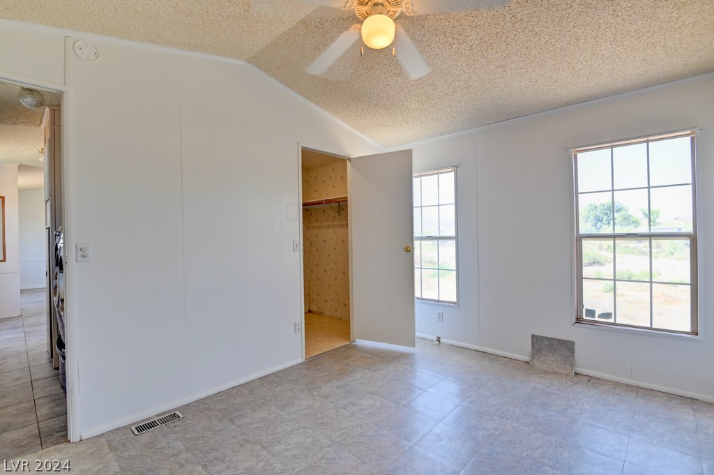 870 North Saltbrush Lane