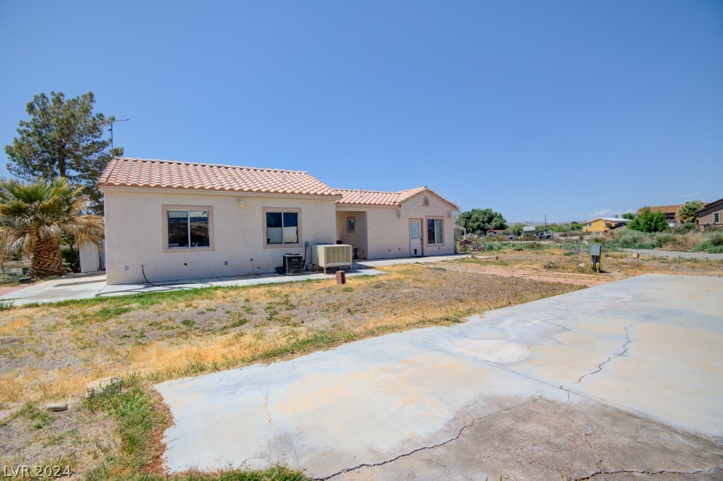 870 North Saltbrush Lane