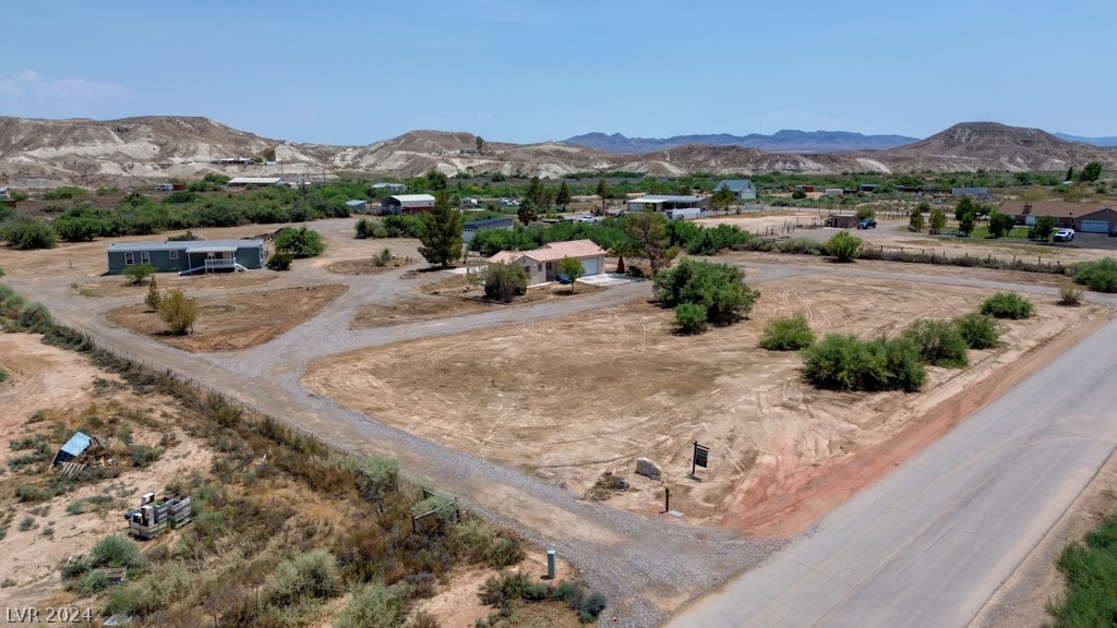 870 North Saltbrush Lane