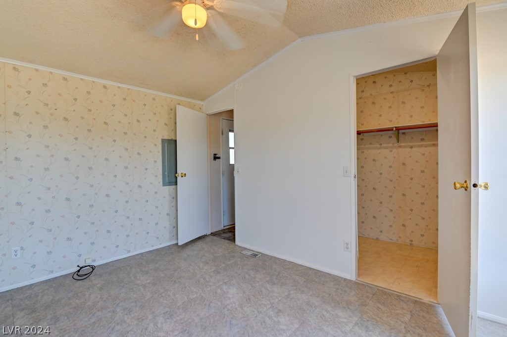 870 North Saltbrush Lane