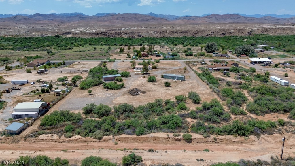 870 North Saltbrush Lane