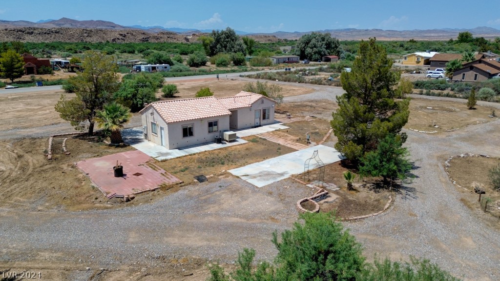 870 North Saltbrush Lane