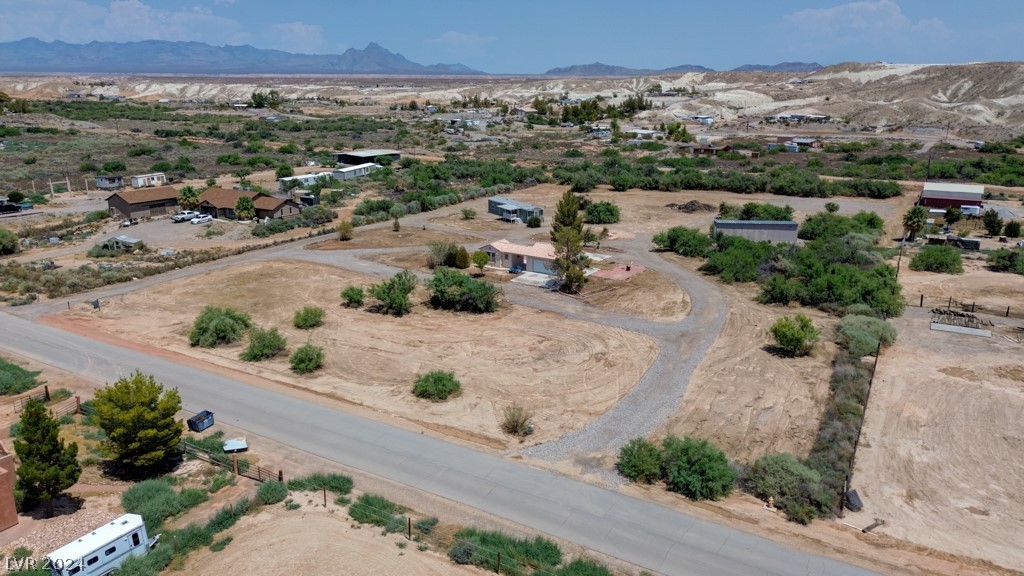 870 North Saltbrush Lane