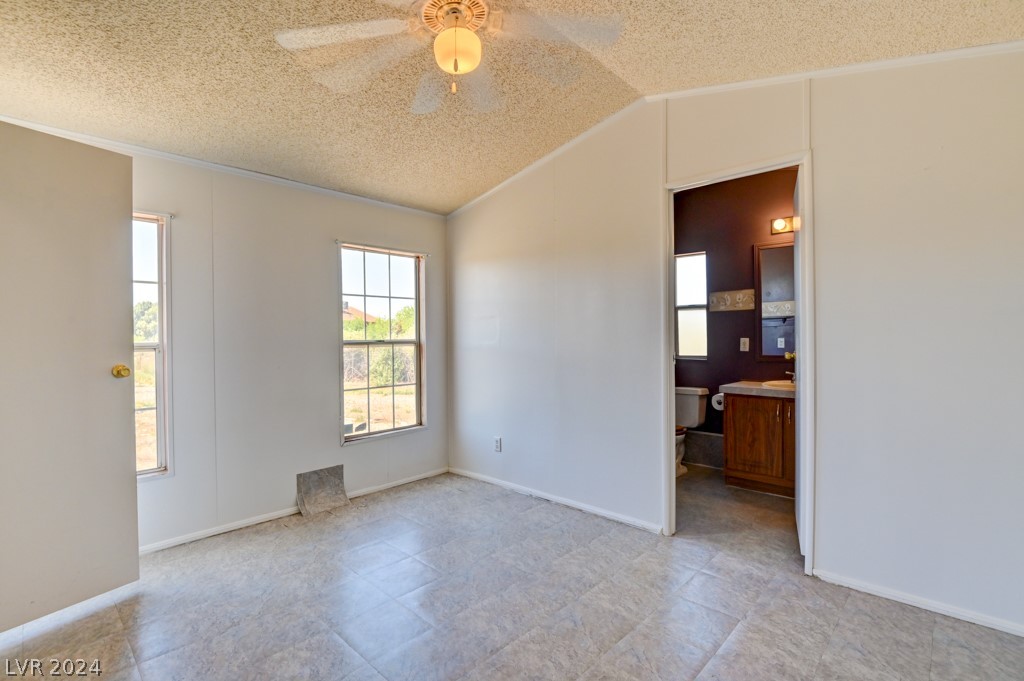 870 North Saltbrush Lane