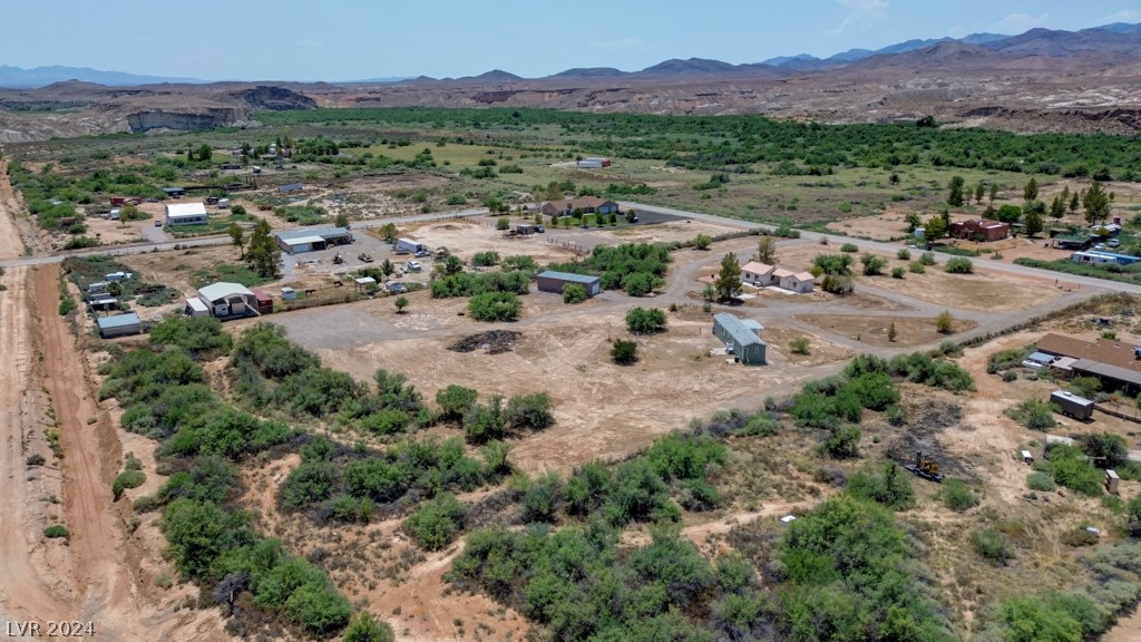 870 North Saltbrush Lane