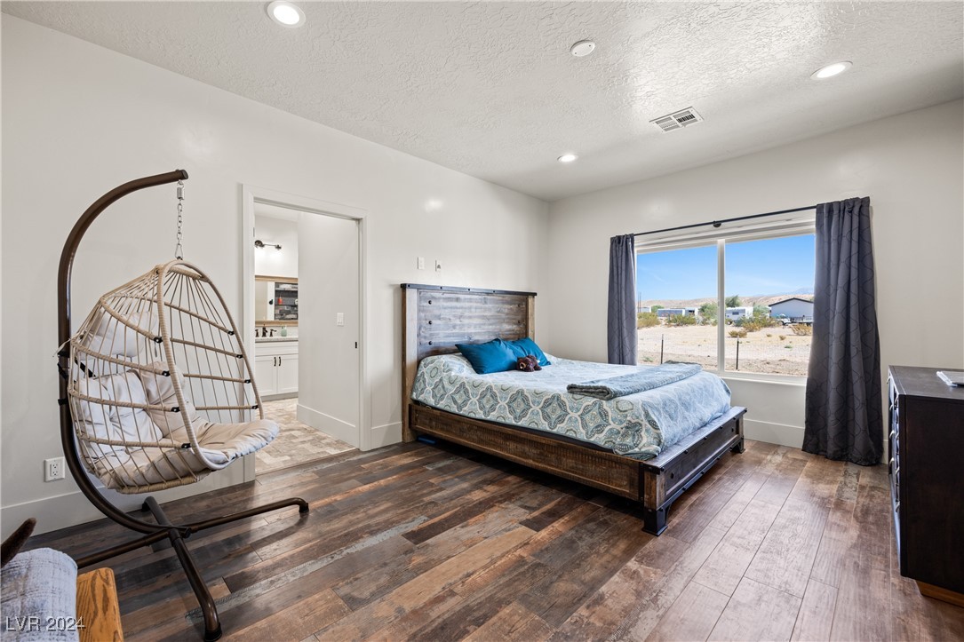 2630 Yamashita Street