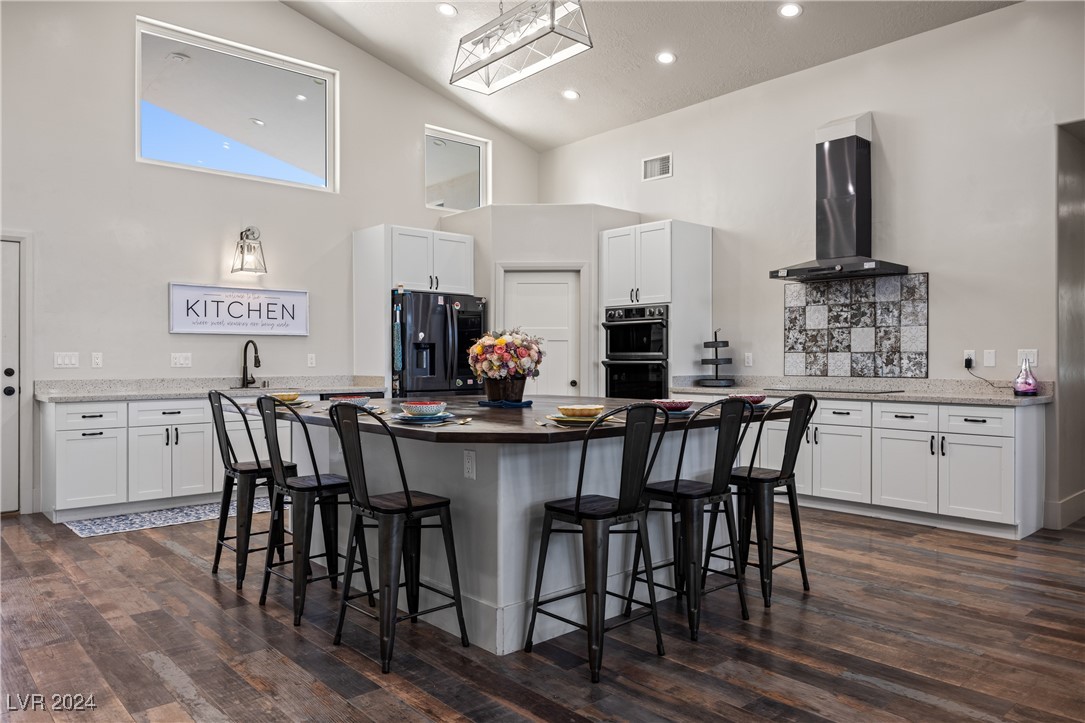 2630 Yamashita Street