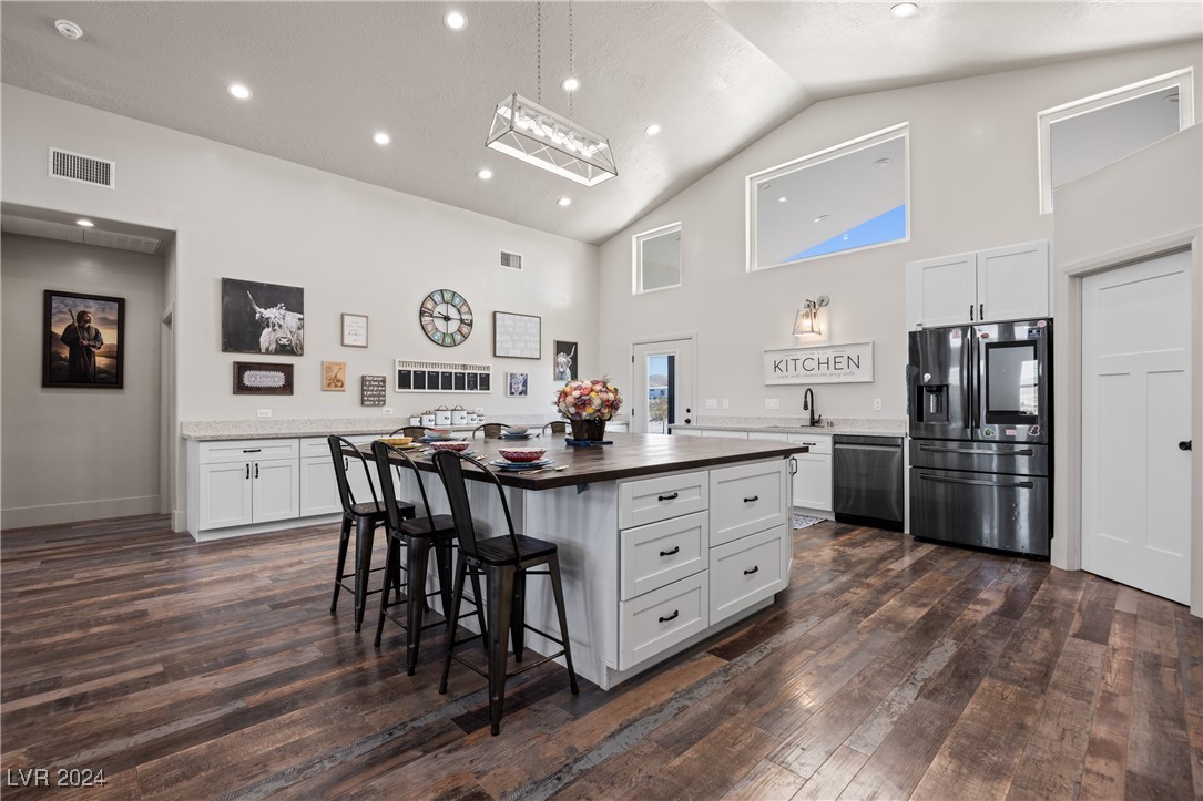 2630 Yamashita Street