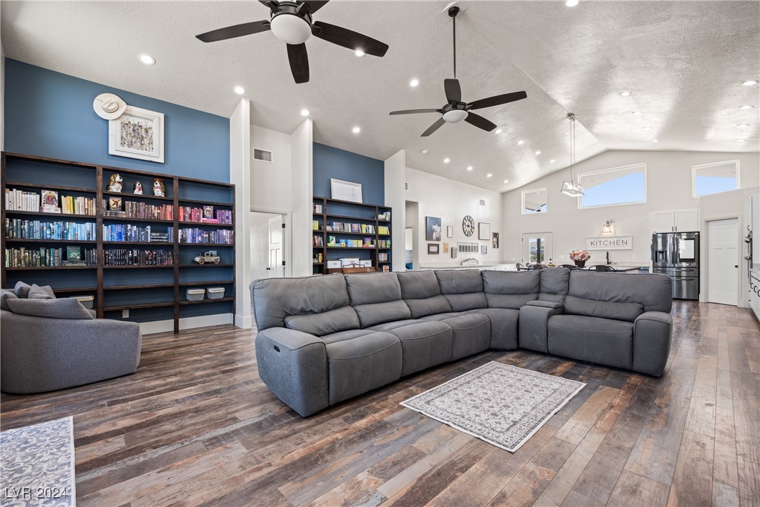 2630 Yamashita Street