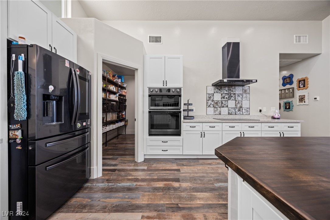 2630 Yamashita Street