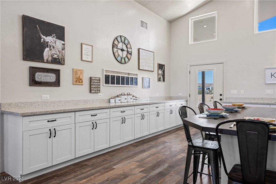 2630 Yamashita Street