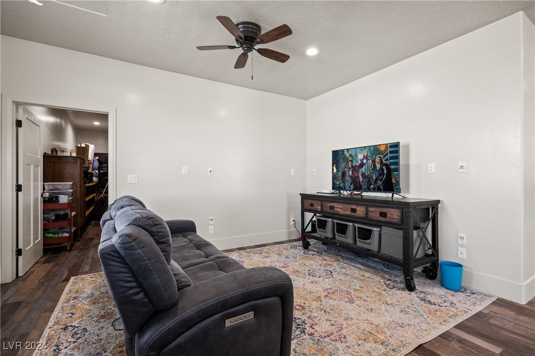 2630 Yamashita Street