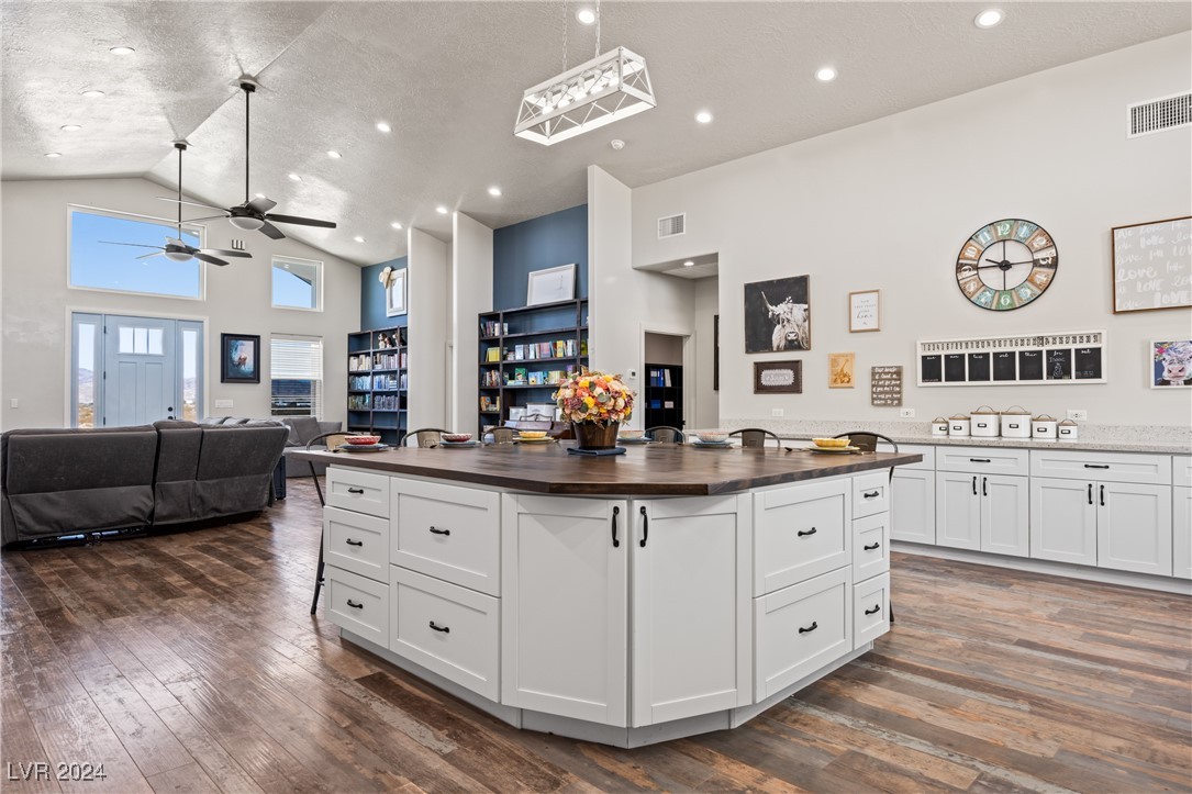 2630 Yamashita Street