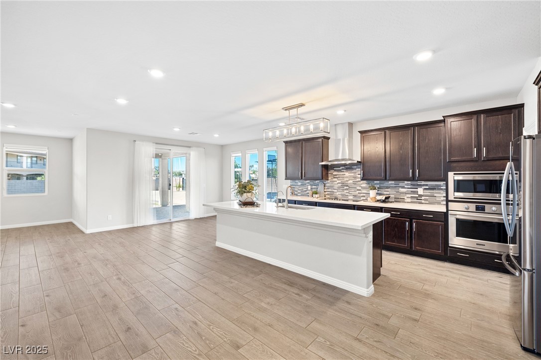 1512 Sagefield Way