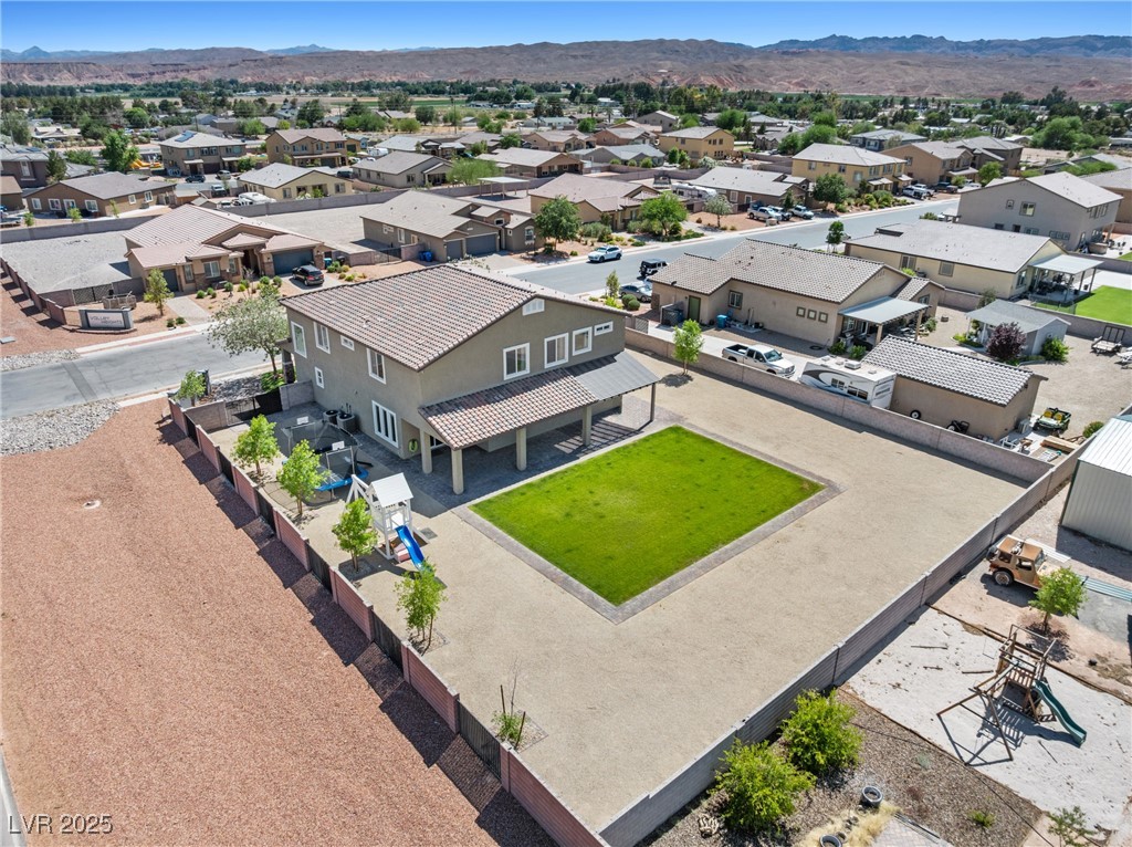 1512 Sagefield Way