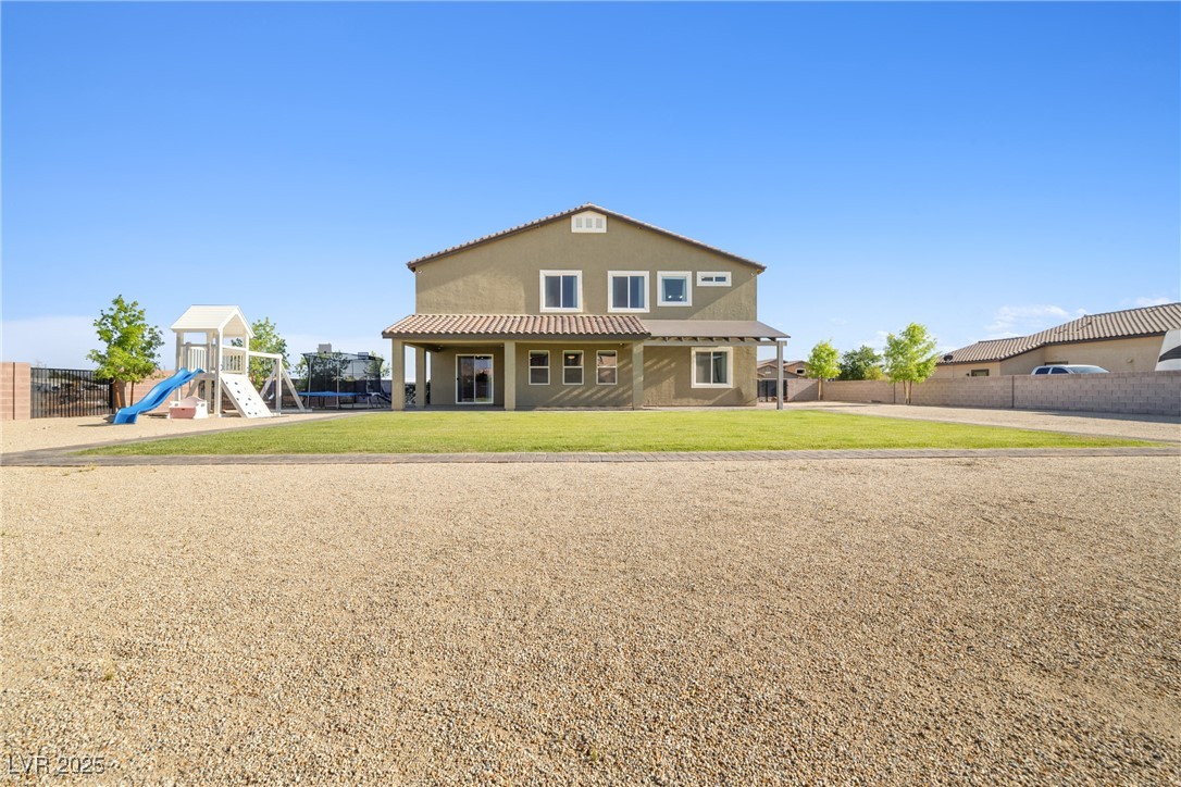 1512 Sagefield Way