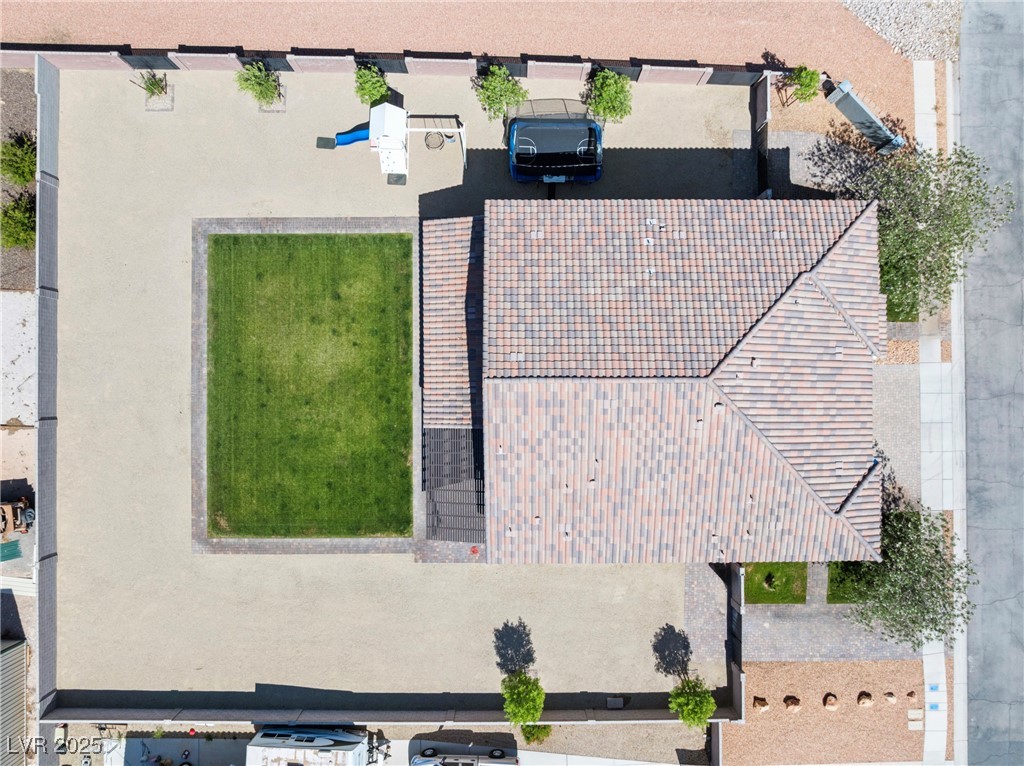 1512 Sagefield Way