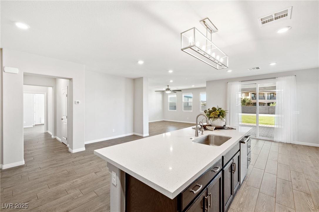 1512 Sagefield Way