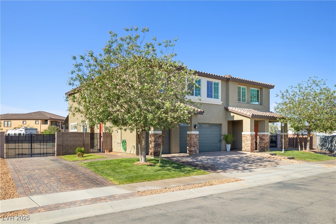 1512 Sagefield Way