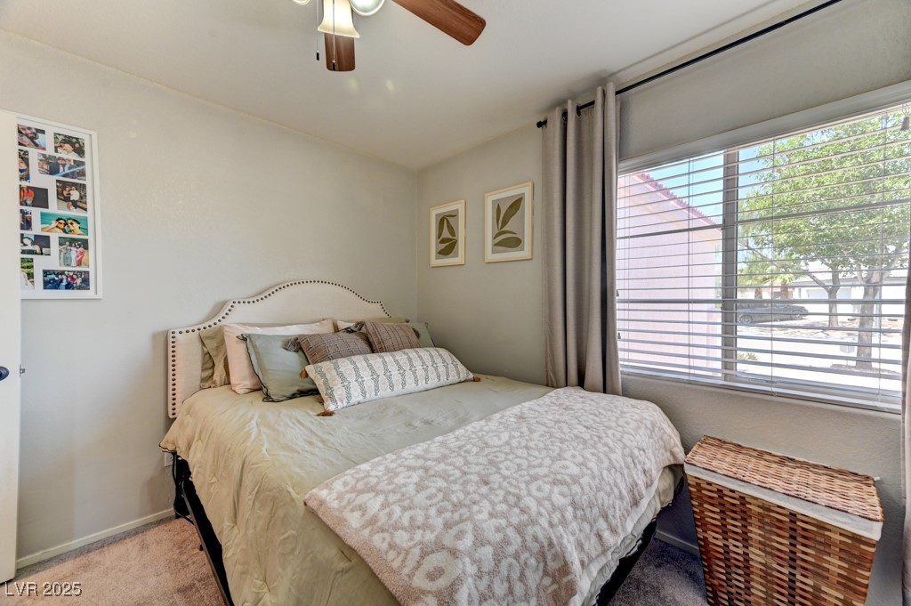 3823 Aspen Creek Avenue