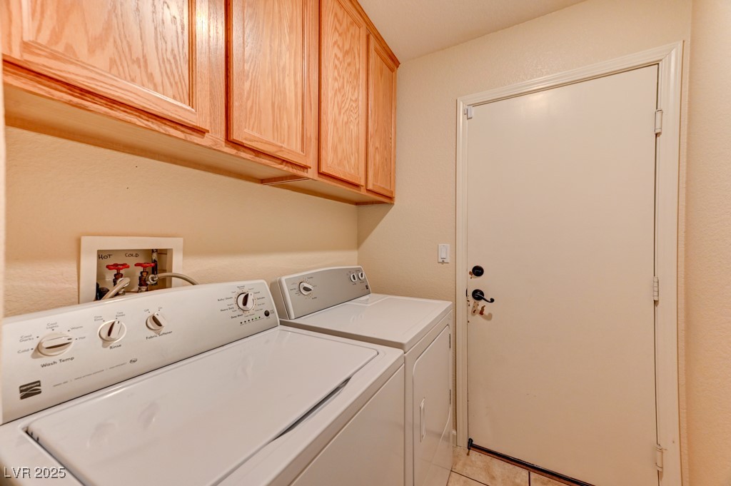 3823 Aspen Creek Avenue